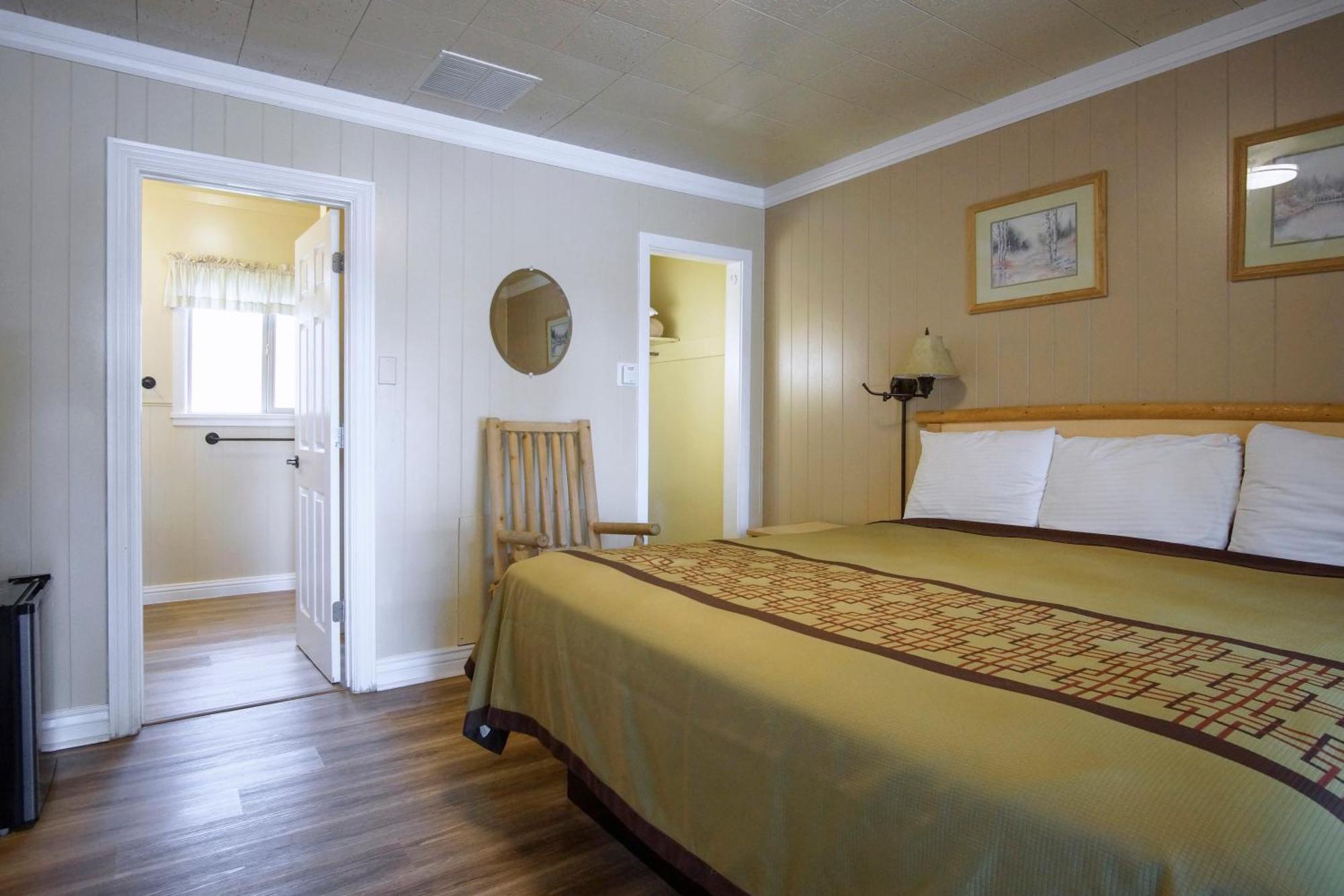 Green Gables Motel & Suites Burney 外观 照片